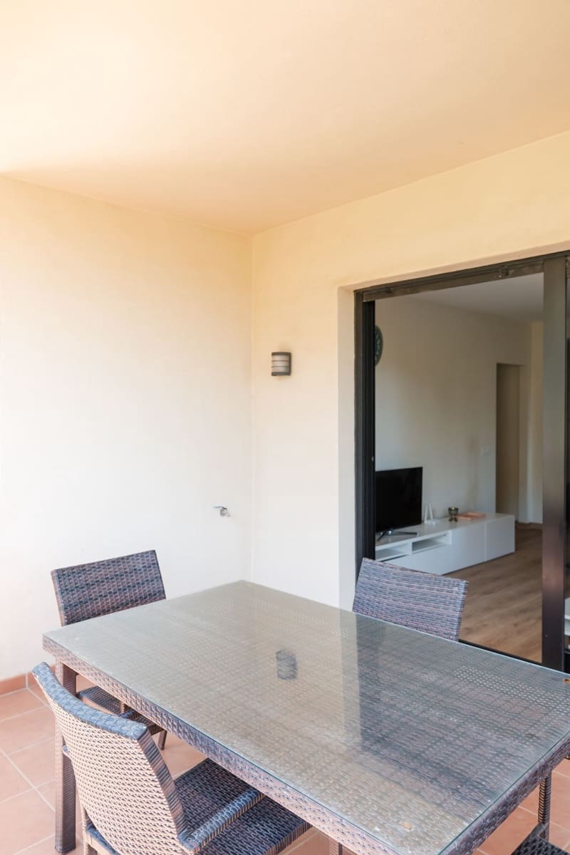 2 bedroom Apartment for sale in Estepona - € 499,000 (Ref: 9894591)