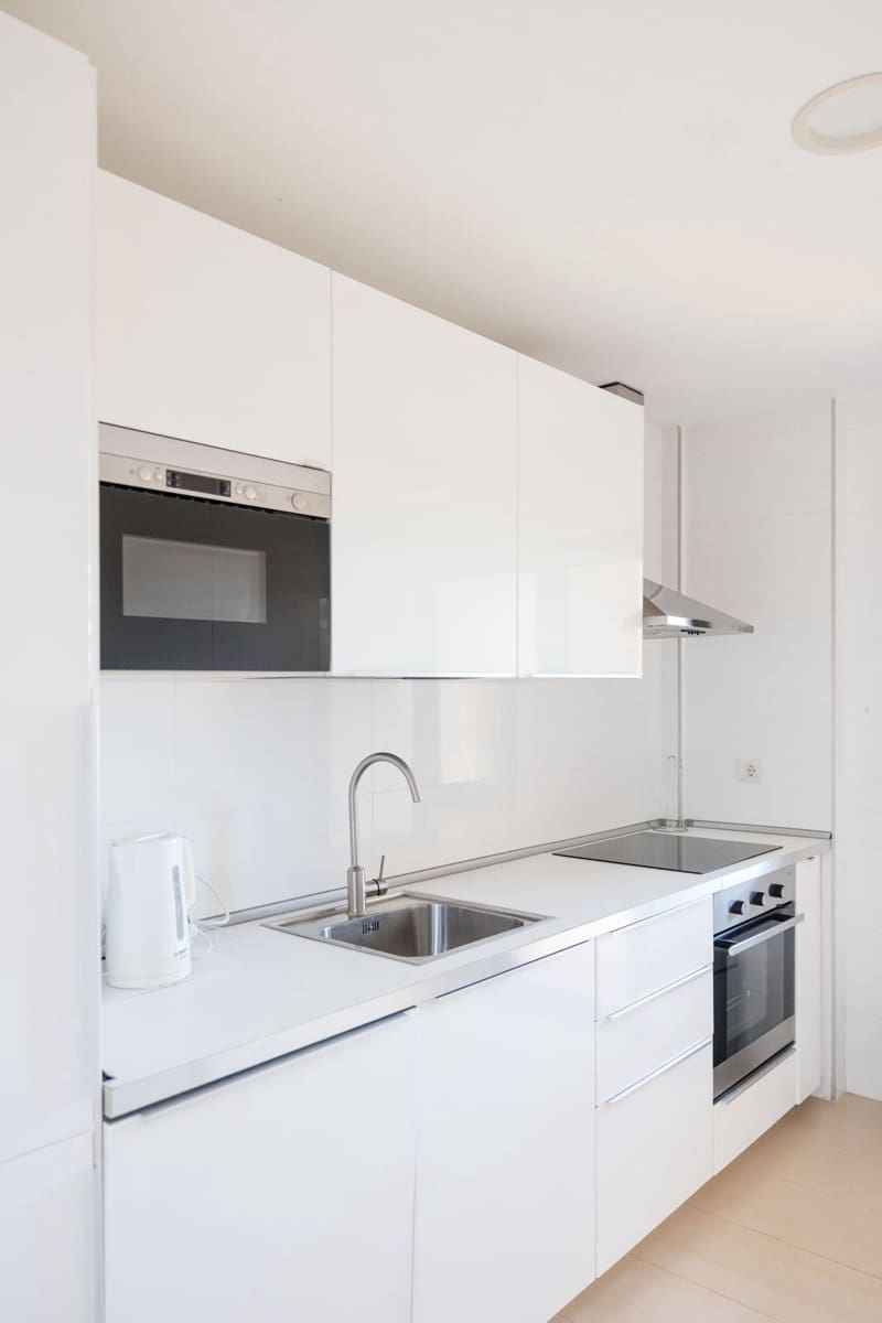 2 bedroom Apartment for sale in Estepona - € 499,000 (Ref: 9894591)