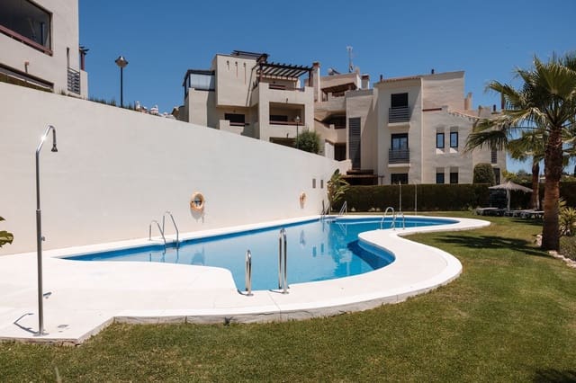 2 bedroom Apartment for sale in Estepona - € 499,000 (Ref: 9894591)