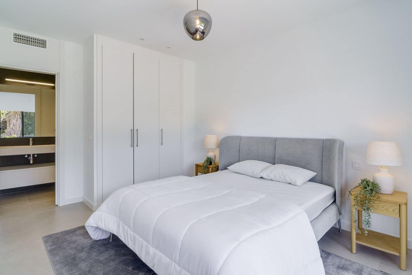 3 quarto Moradia Geminada para venda em New Golden Mile - 769 000 € (Ref: 9894592)