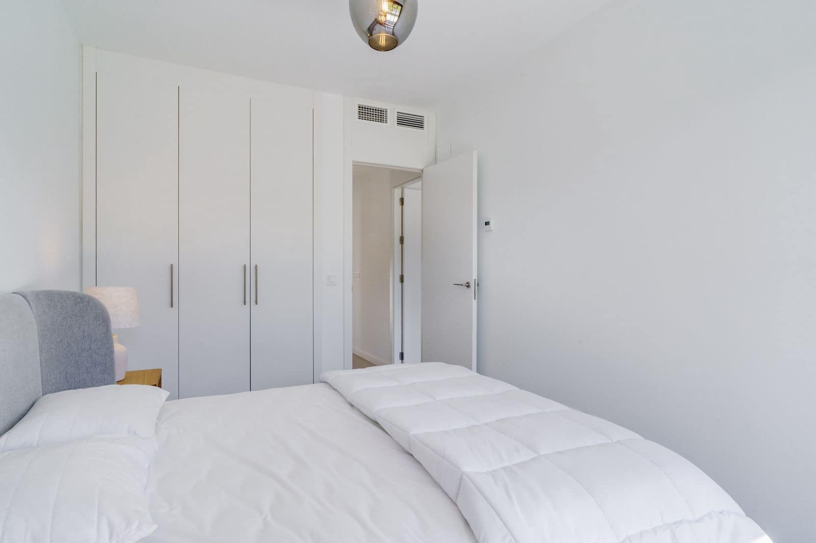 3 quarto Moradia Geminada para venda em New Golden Mile - 769 000 € (Ref: 9894592)