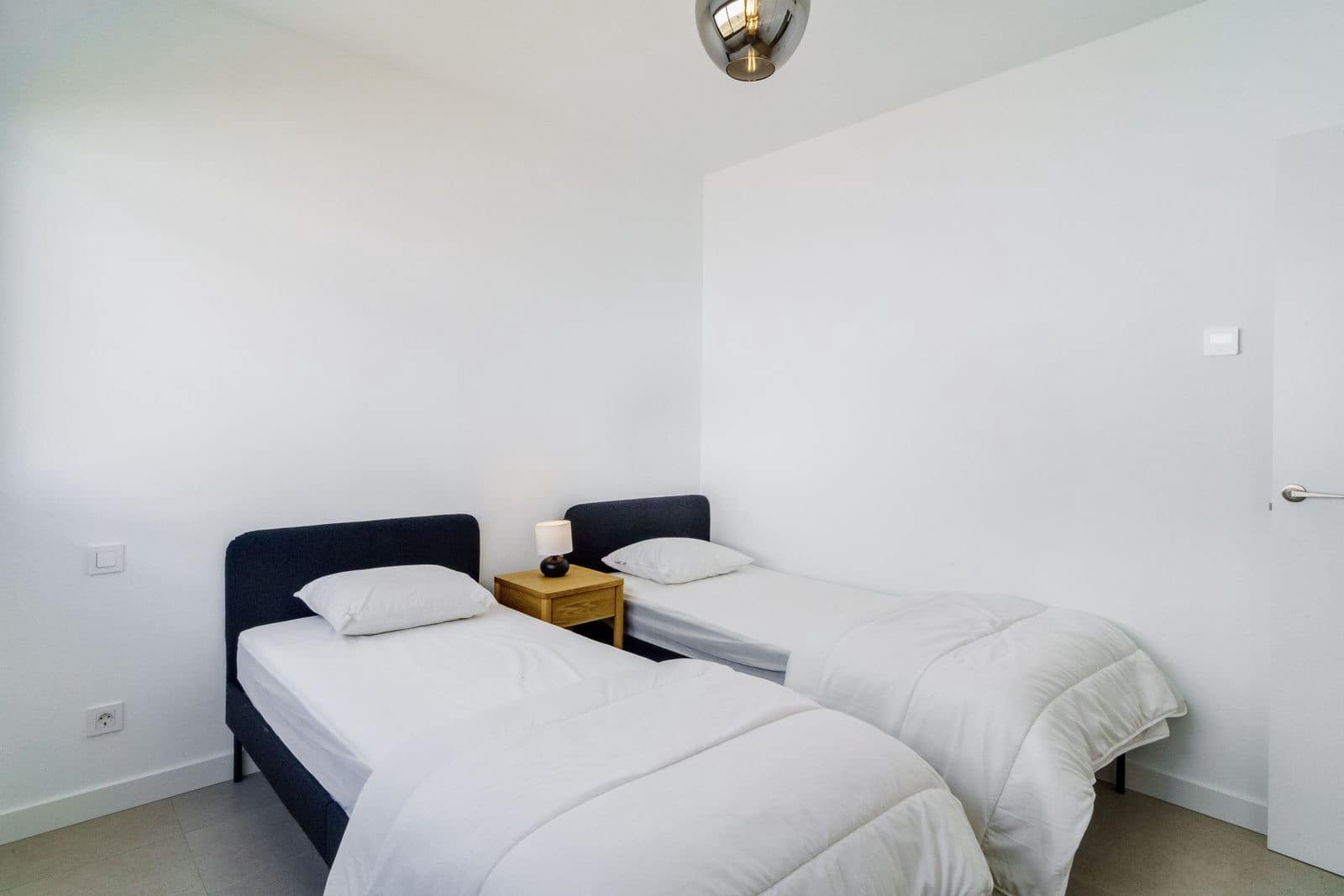 3 quarto Moradia Geminada para venda em New Golden Mile - 769 000 € (Ref: 9894592)