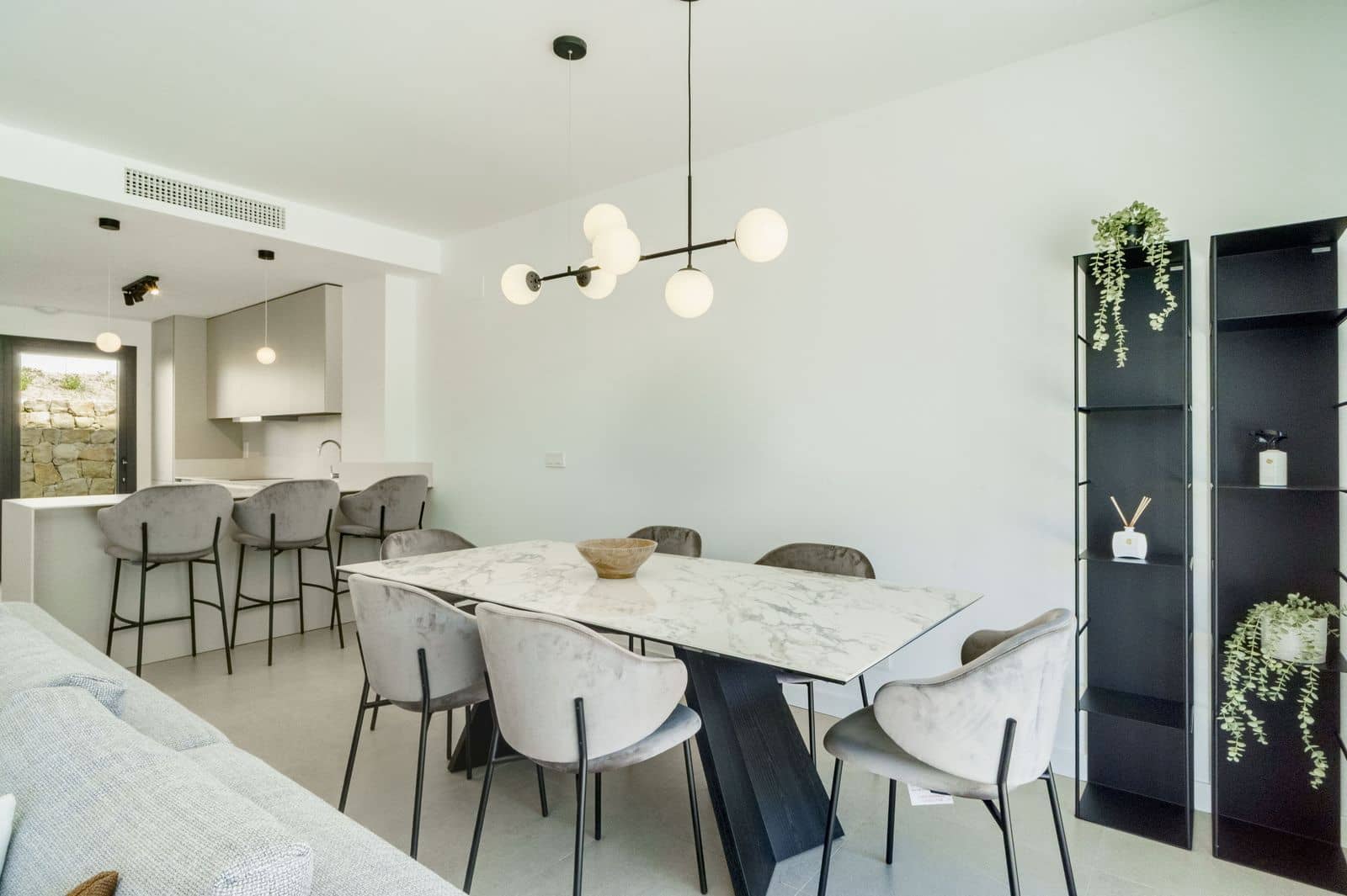 3 quarto Moradia Geminada para venda em New Golden Mile - 769 000 € (Ref: 9894592)