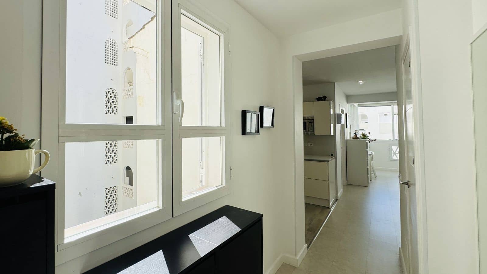 2 soveværelse Lejlighed til salg i Puerto Banus - € 590.000 (Ref: 9894593)