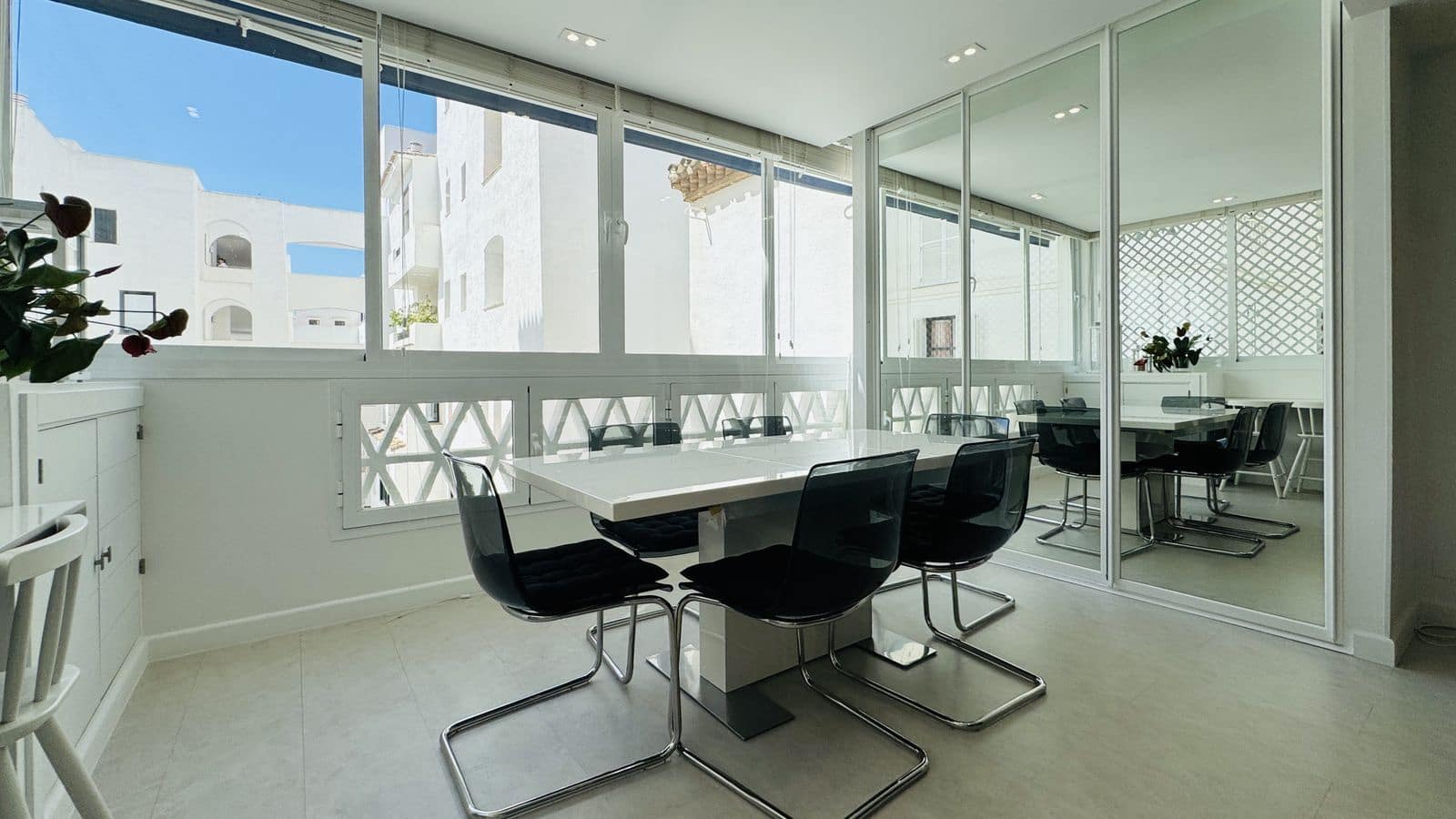 2 soveværelse Lejlighed til salg i Puerto Banus - € 590.000 (Ref: 9894593)