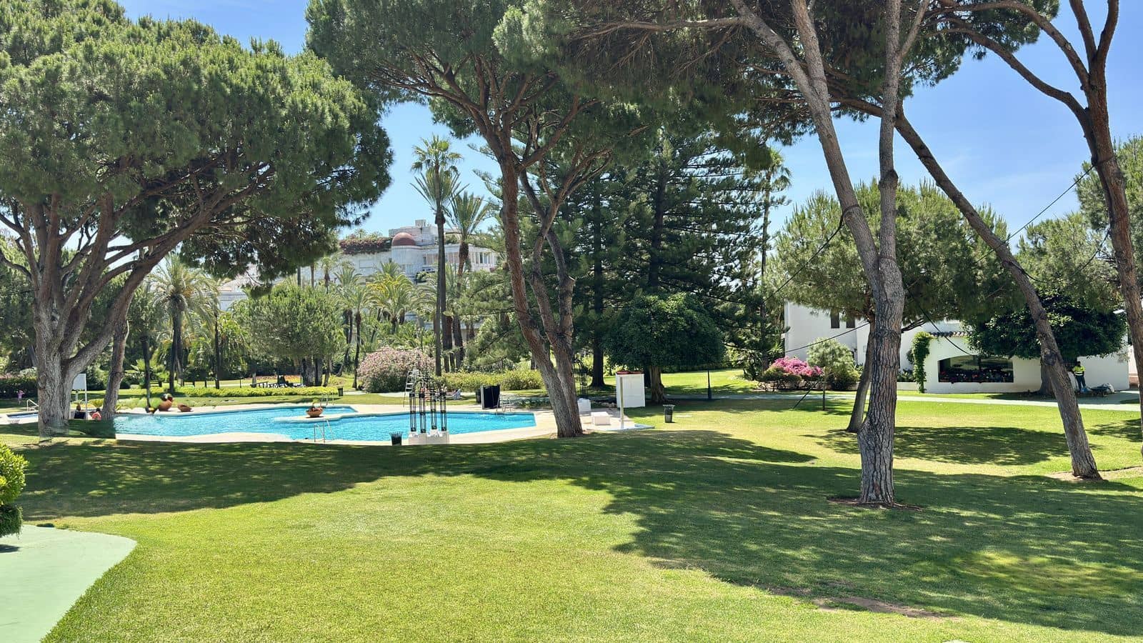 2 soveværelse Lejlighed til salg i Puerto Banus - € 590.000 (Ref: 9894593)
