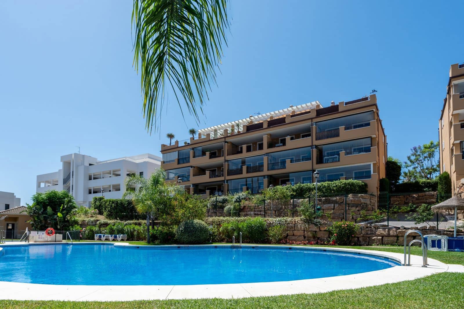 2 chambre Appartement à vendre à La Cala de Mijas - 379 000 € (Ref: 9894596)