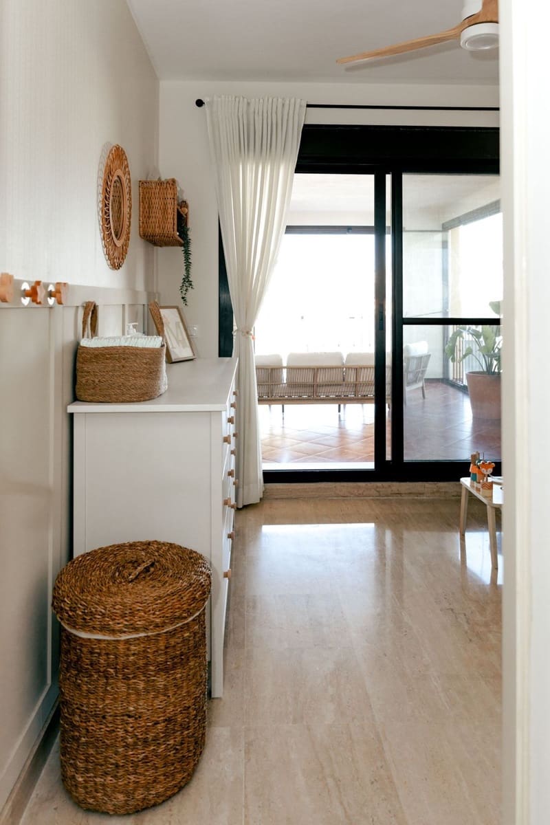 3 bedroom Apartment for sale in Estepona - € 395,000 (Ref: 9894600)