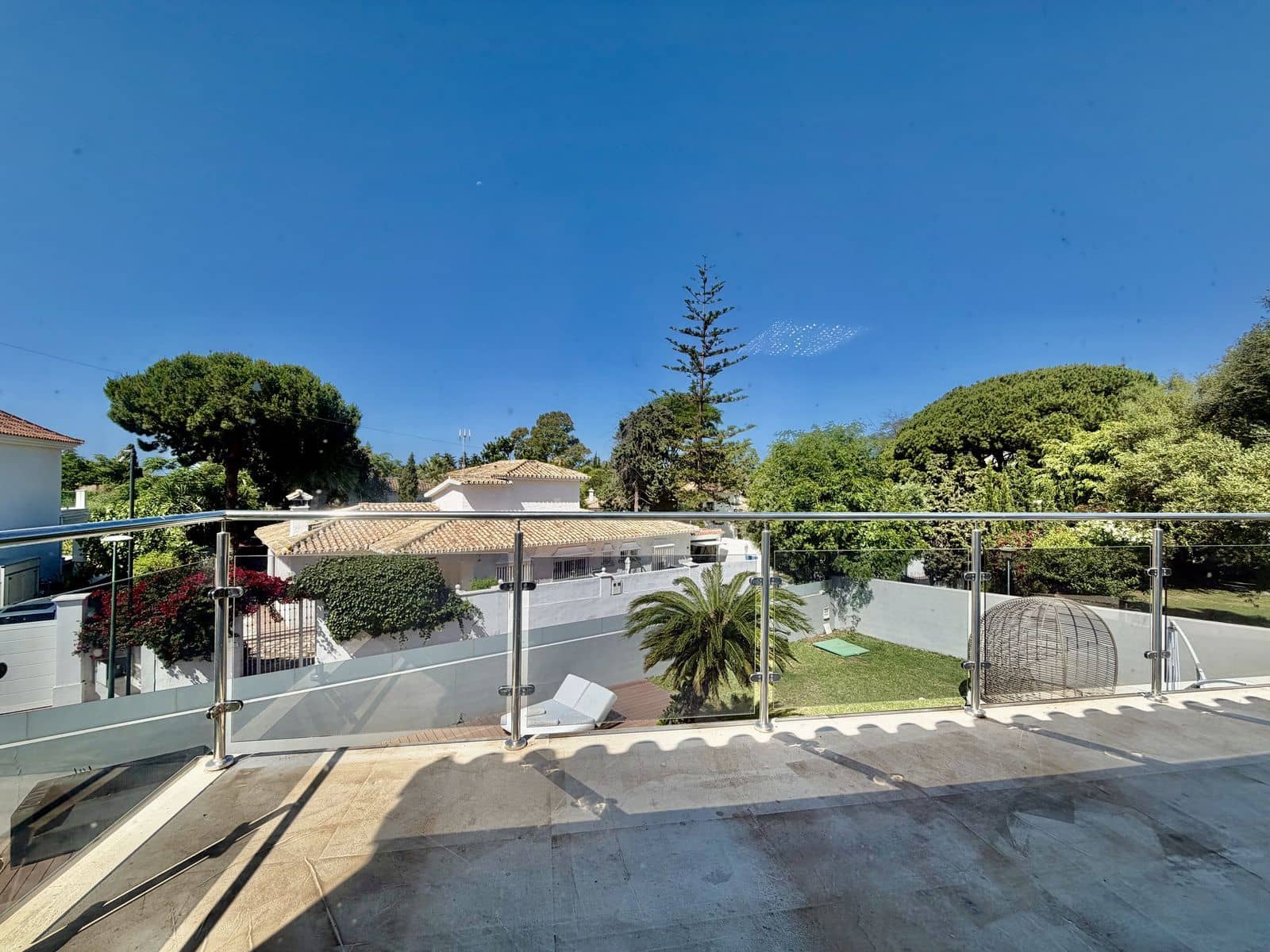 4 bedroom Villa for sale in Cabopino - € 1,725,000 (Ref: 9894602)