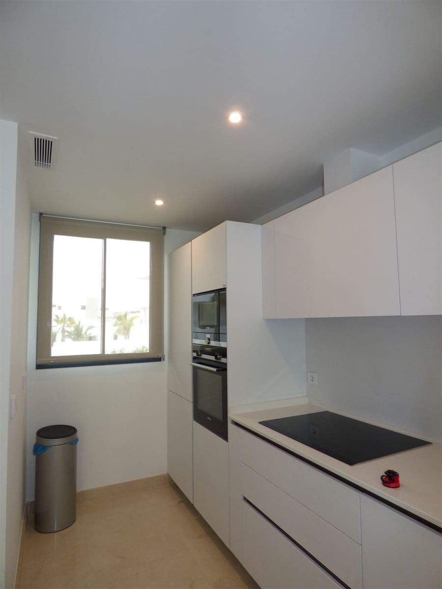 Casa de 3 habitaciones en La Cala de Mijas en venta - 1.100.000 € (Ref: 9894603)