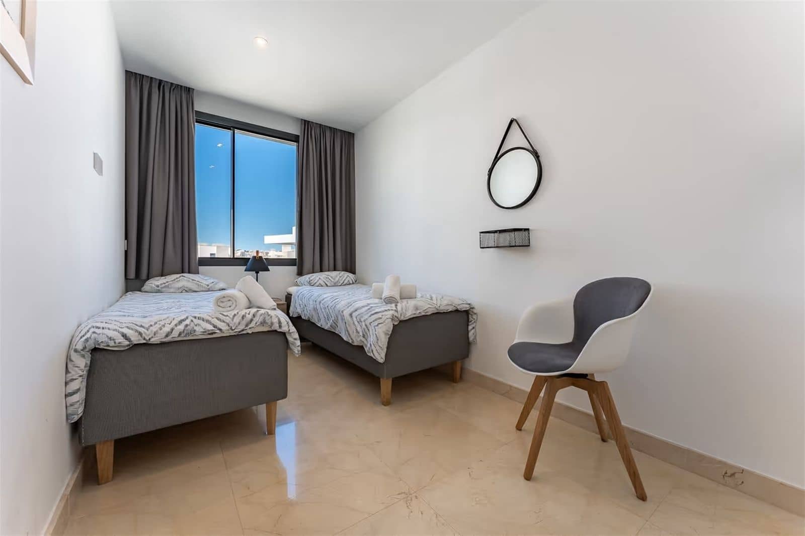 Casa de 3 habitaciones en La Cala de Mijas en venta - 1.100.000 € (Ref: 9894603)