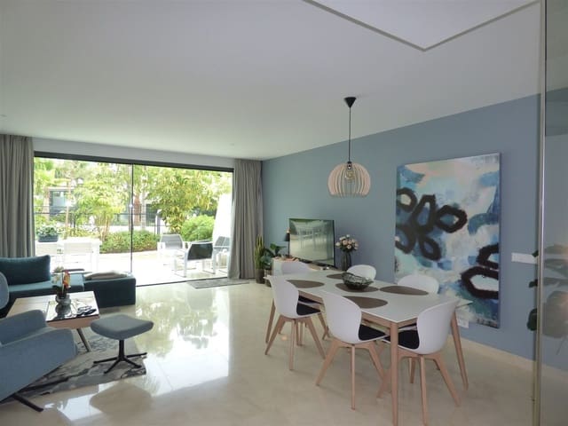 Casa de 3 habitaciones en La Cala de Mijas, Mijas en venta - 1.100.000 € (Ref: 9894603)