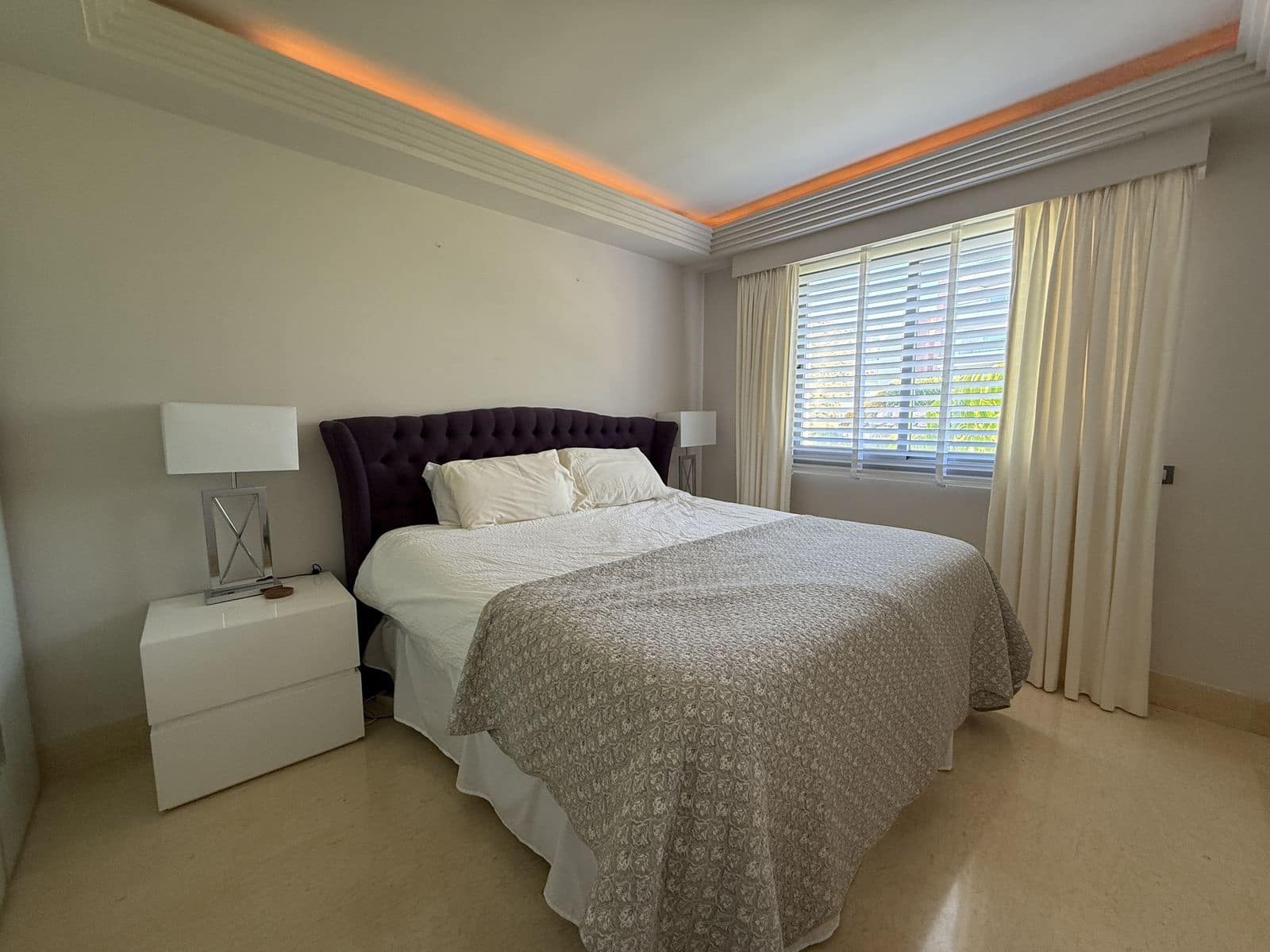 Ático de 2 habitaciones en Los Arqueros en venta - 1.150.000 € (Ref: 9894605)