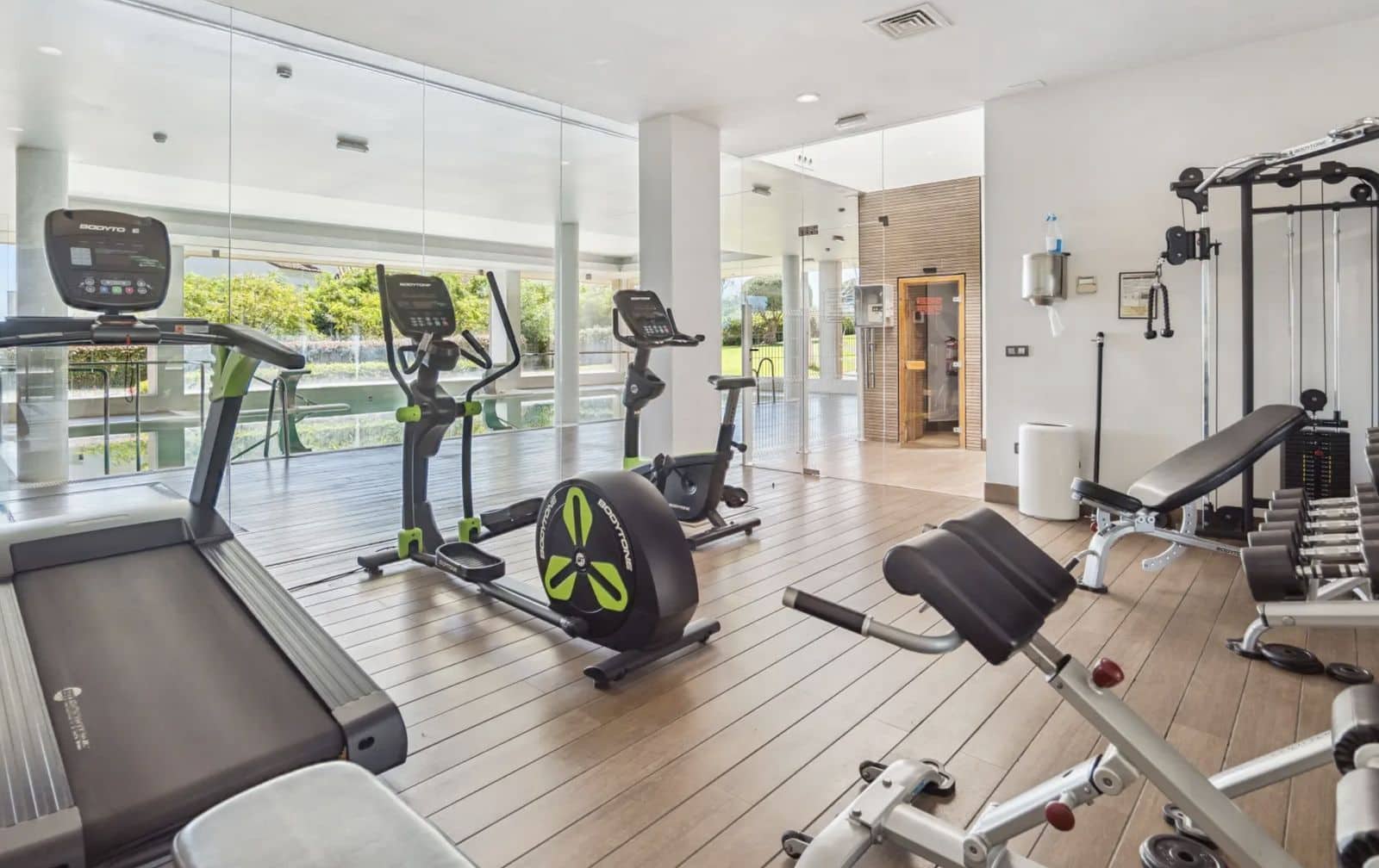 Ático de 2 habitaciones en Los Arqueros en venta - 1.150.000 € (Ref: 9894605)