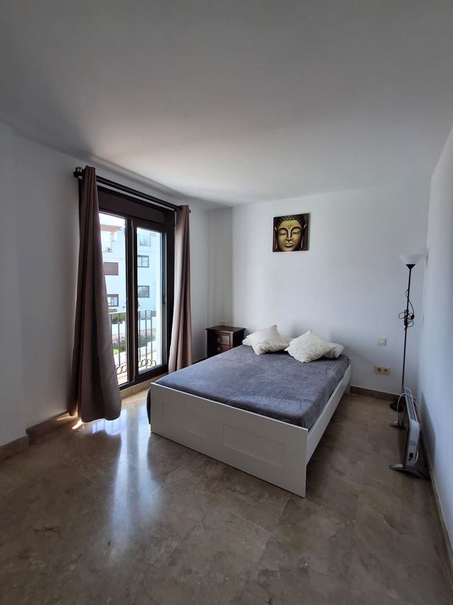 3 quarto Casa em Banda para venda em La Alcaidesa - 675 000 € (Ref: 9894607)