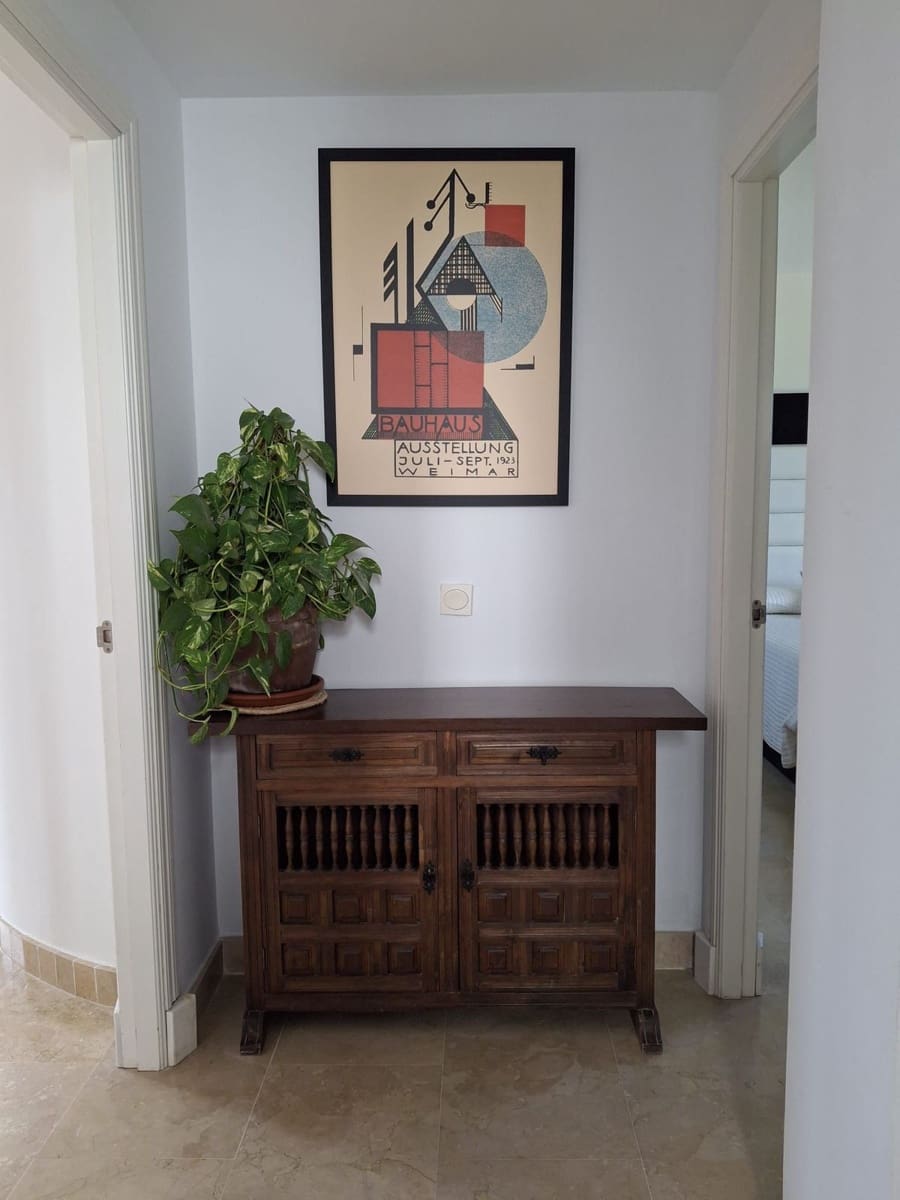 3 quarto Casa em Banda para venda em La Alcaidesa - 675 000 € (Ref: 9894607)