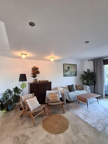 3 quarto Casa em Banda para venda em La Alcaidesa - 675 000 € (Ref: 9894607)