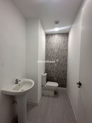 Bureau à vendre à Marbella - 325 000 € (Ref: 9894608)