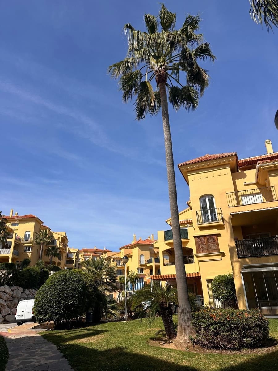 3 chambre Appartement à vendre à Mijas Costa - 420 000 € (Ref: 9894611)