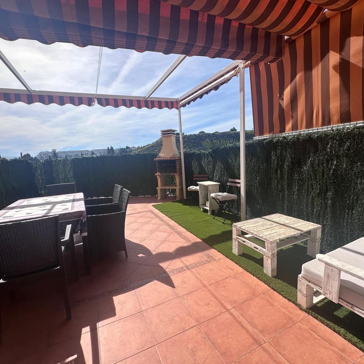 3 chambre Appartement à vendre à Mijas Costa - 420 000 € (Ref: 9894611)