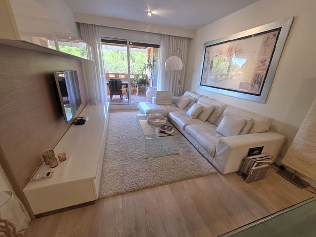 3 soveværelse Lejlighed til salg i Golden Mile, Marbella - € 950.000 (Ref: 9894614)