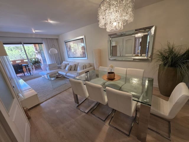 3 soveværelse Lejlighed til salg i Golden Mile, Marbella - € 950.000 (Ref: 9894614)