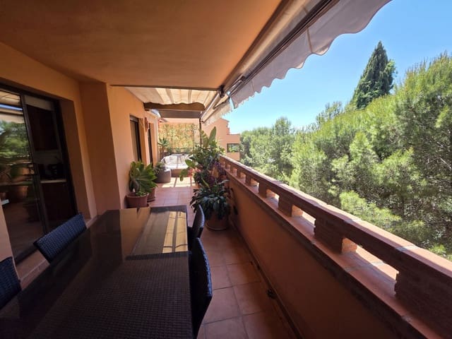 3 soveværelse Lejlighed til salg i Golden Mile, Marbella - € 950.000 (Ref: 9894614)