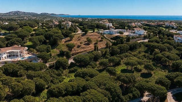 Undeveloped Land for sale in Sotogrande, San Roque - € 795,000 (Ref: 9894615)