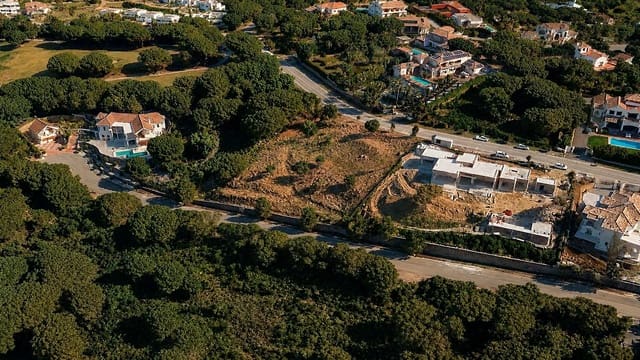 Undeveloped Land for sale in Sotogrande, San Roque - € 795,000 (Ref: 9894615)
