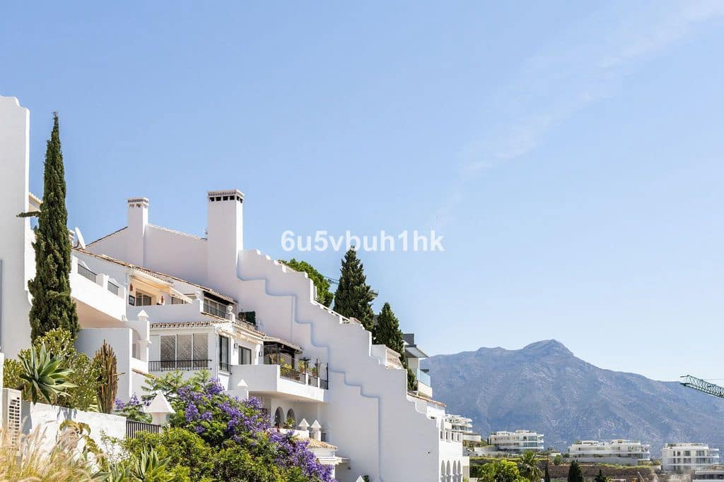 2 chambre Appartement à vendre à Benahavis - 439 000 € (Ref: 9894617)