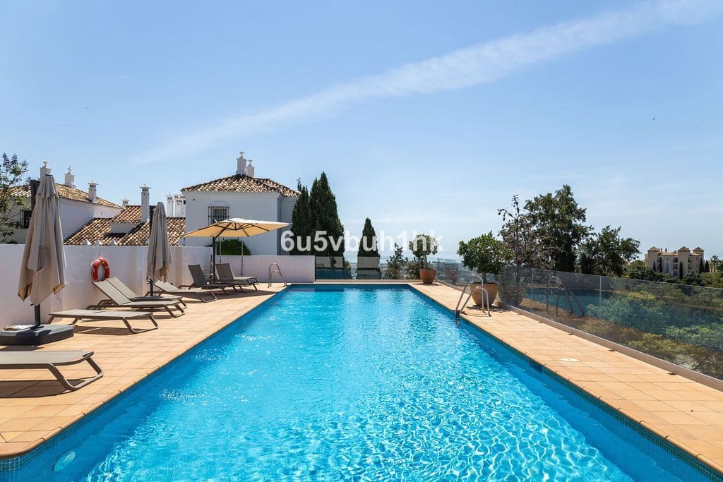 2 chambre Appartement à vendre à Benahavis - 439 000 € (Ref: 9894617)