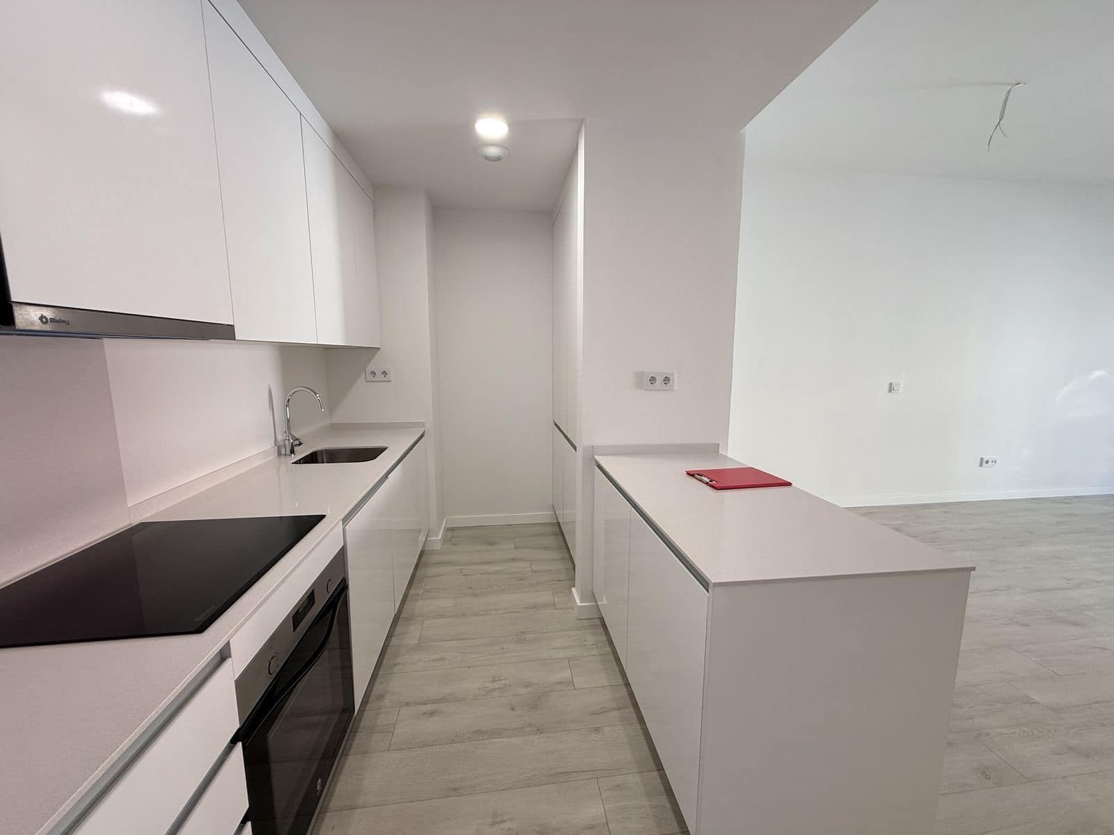 2 sypialnia Apartament na sprzedaż w Estepona - 650 000 € (Ref: 9894619)