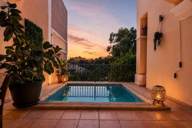 3 quarto Moradia para venda em Nueva Andalucia, Marbella - 1 445 000 € (Ref: 9894625)