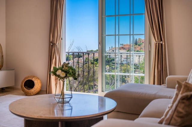 3 quarto Moradia para venda em Nueva Andalucia, Marbella - 1 445 000 € (Ref: 9894625)