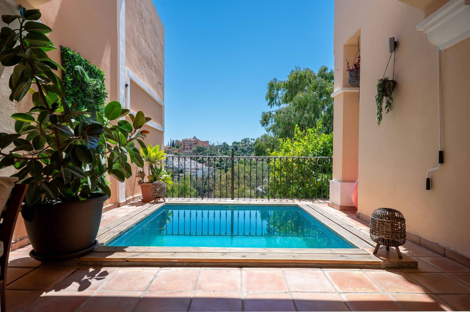 3 quarto Moradia para venda em Nueva Andalucia - 1 445 000 € (Ref: 9894625)