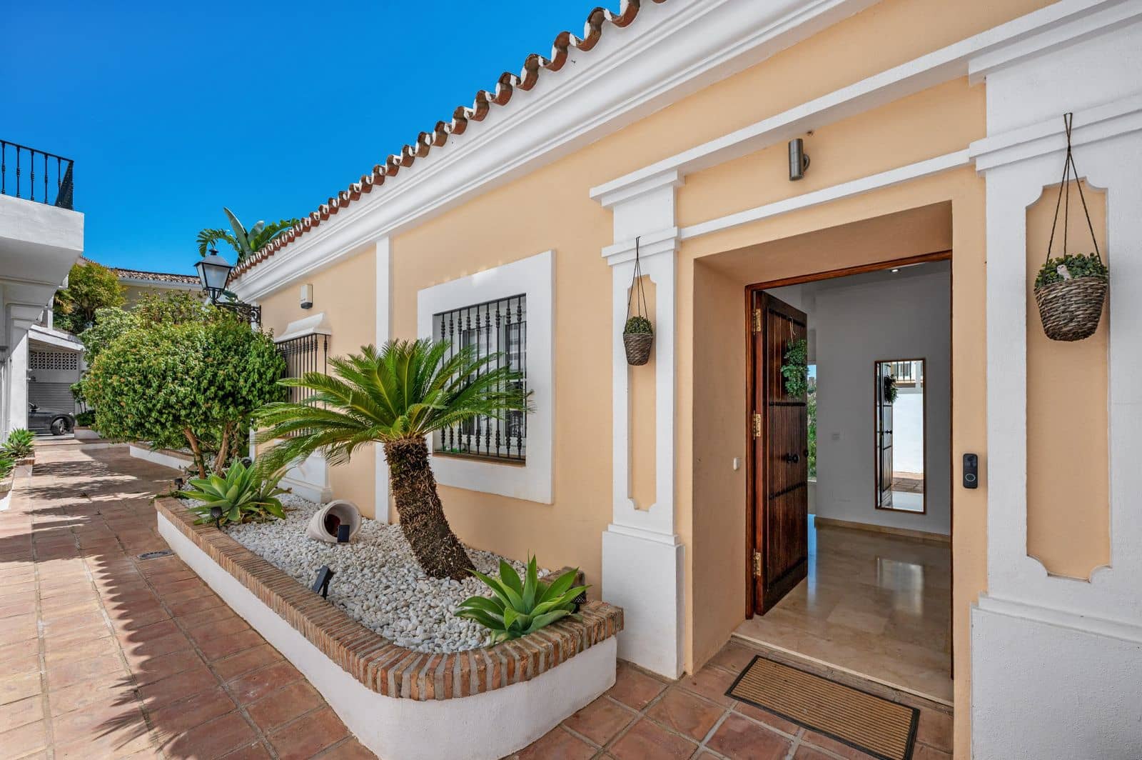 3 quarto Moradia para venda em Nueva Andalucia - 1 445 000 € (Ref: 9894625)
