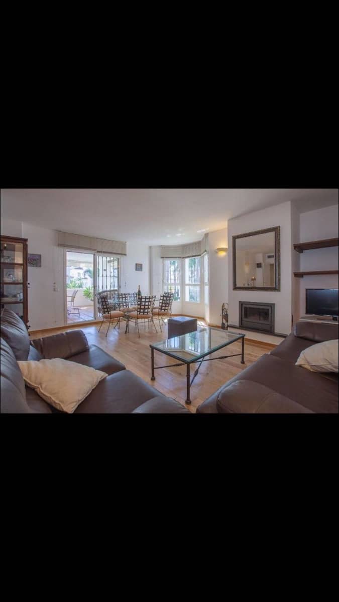2 slaapkamer Appartement te koop in Nueva Andalucia - € 495.000 (Ref: 9894630)