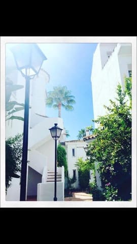 2 slaapkamer Appartement te koop in Nueva Andalucia, Marbella - € 495.000 (Ref: 9894630)