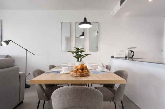 2 makuuhuone Huoneisto myytävänä paikassa Manilva - 415 000 € (Ref: 9894633)