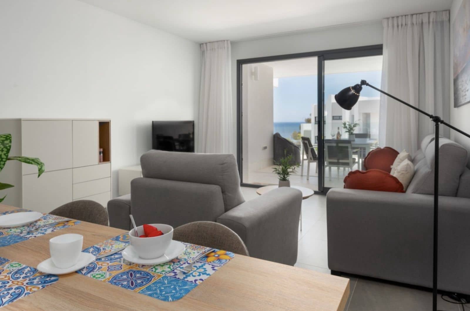 2 makuuhuone Huoneisto myytävänä paikassa Manilva - 415 000 € (Ref: 9894633)