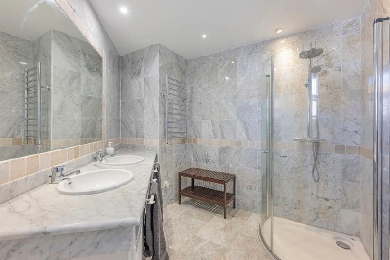 4 bedroom Apartment for sale in Bahia de Marbella - € 1,350,000 (Ref: 9894634)