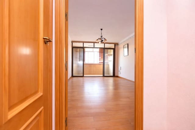 3 sypialnia Apartament na sprzedaż w Miasto Málaga - 370 000 € (Ref: 9894635)