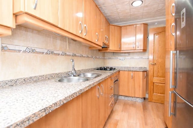 3 sypialnia Apartament na sprzedaż w Miasto Málaga - 370 000 € (Ref: 9894635)