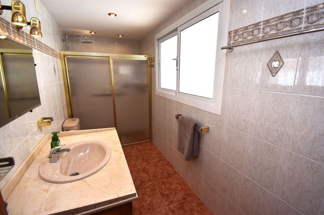 4 sypialnia Willa na sprzedaż w Benalmádena - 1 100 000 € (Ref: 9894636)