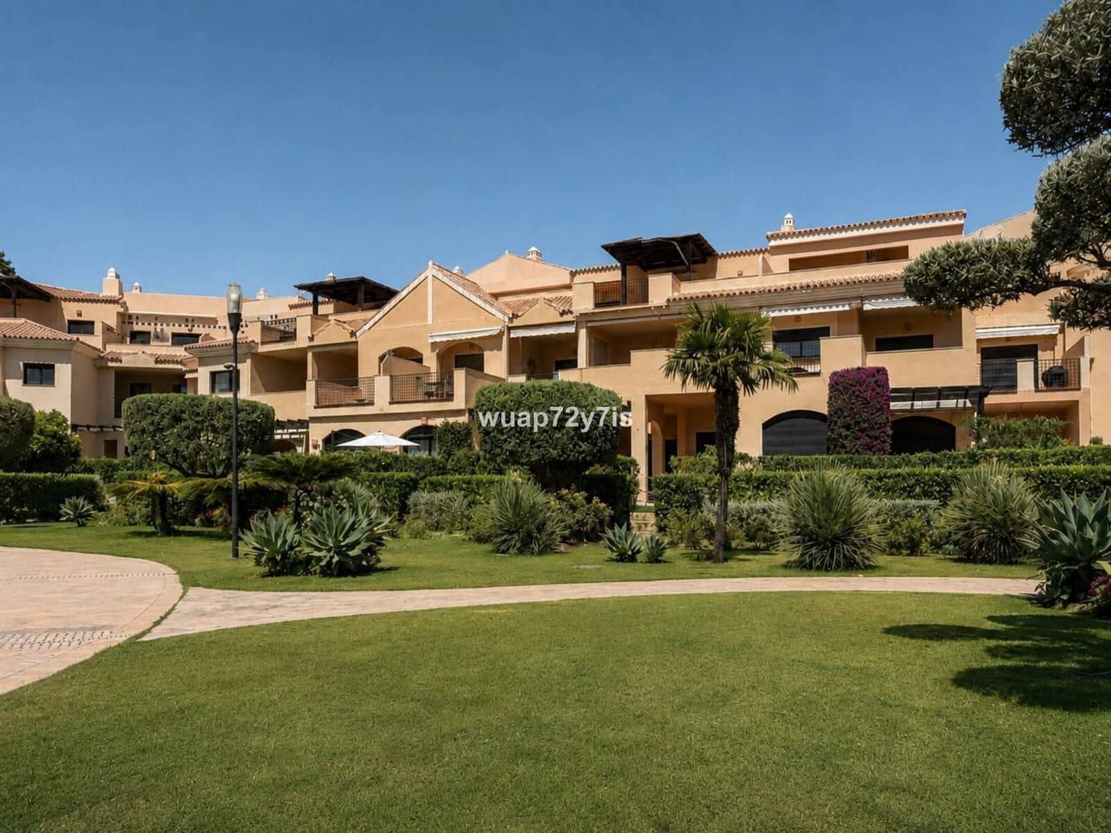 2 soveværelse Lejlighed til salg i Puerto Banus - € 895.000 (Ref: 9894642)