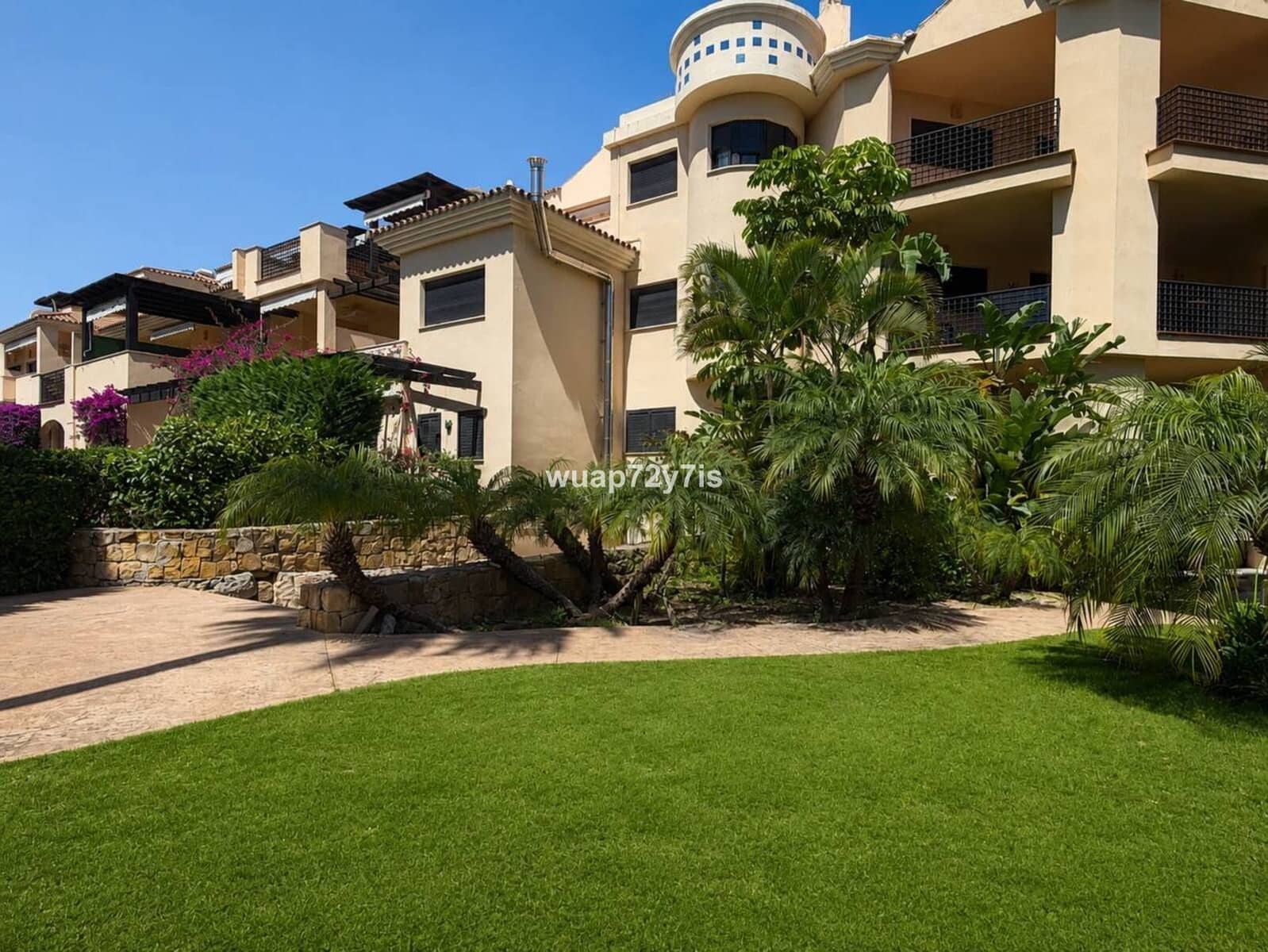 2 soveværelse Lejlighed til salg i Puerto Banus - € 895.000 (Ref: 9894642)