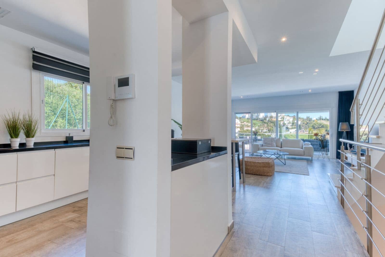 3 soveværelse Semi-Rækkehus til salg i Riviera del Sol - € 1.195.000 (Ref: 9894643)
