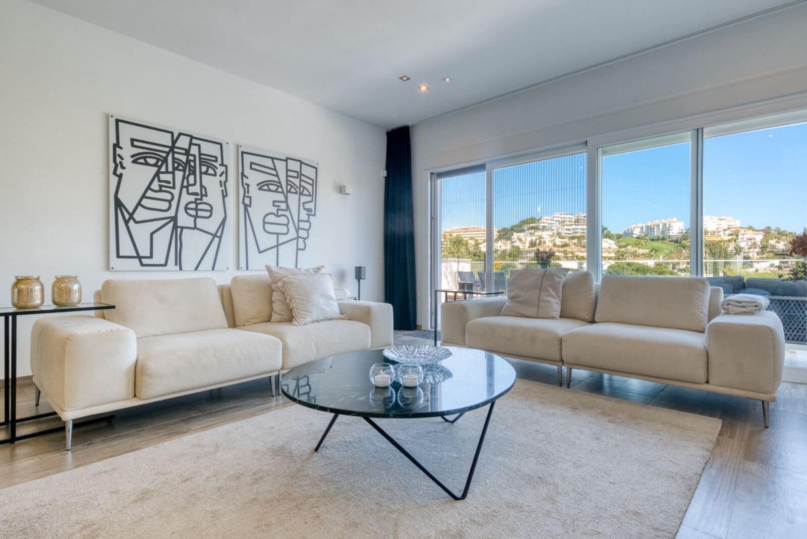 3 soveværelse Semi-Rækkehus til salg i Riviera del Sol - € 1.195.000 (Ref: 9894643)
