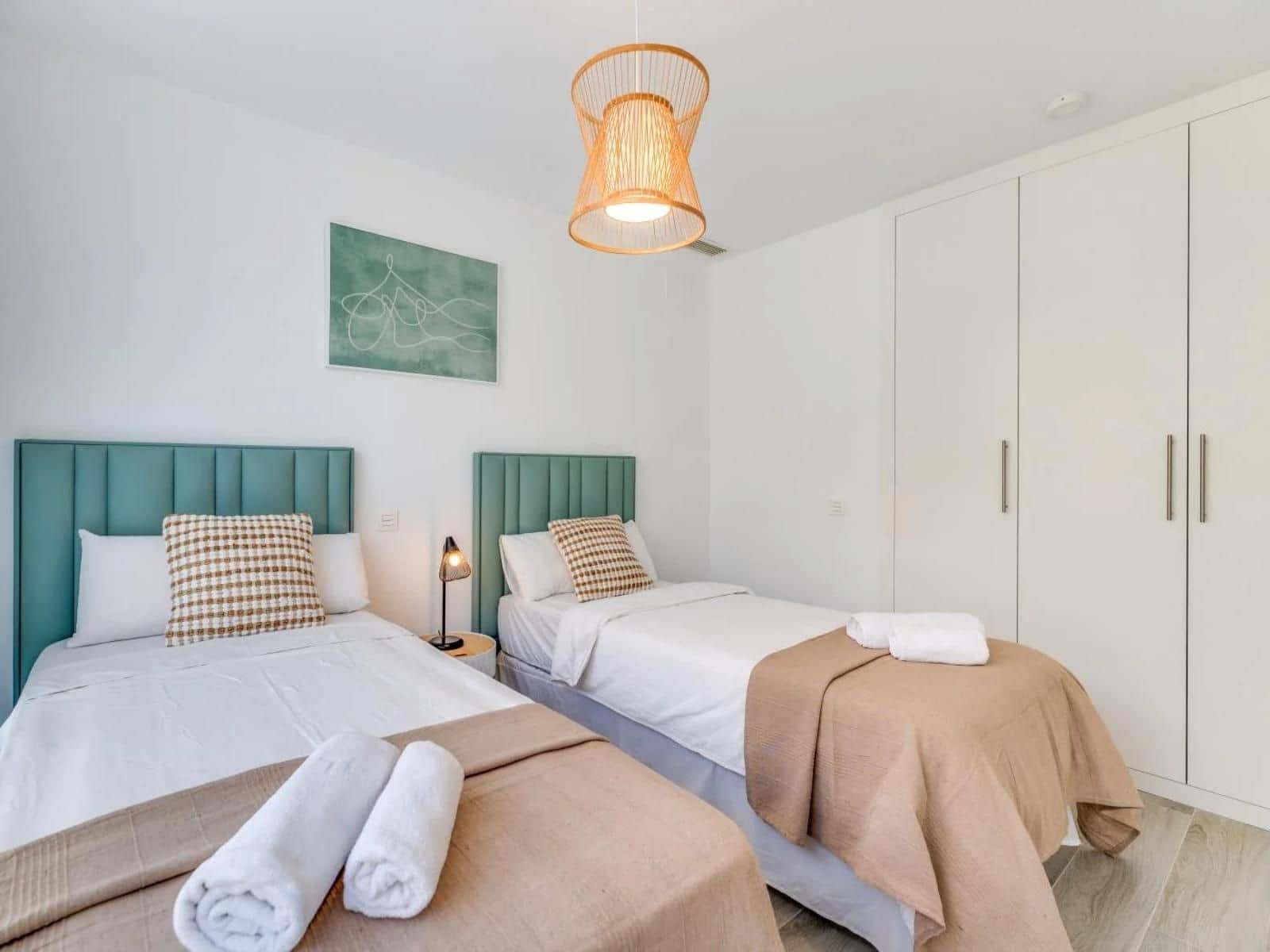 3 quarto Moradia Geminada para venda em Cancelada - 695 000 € (Ref: 9894645)