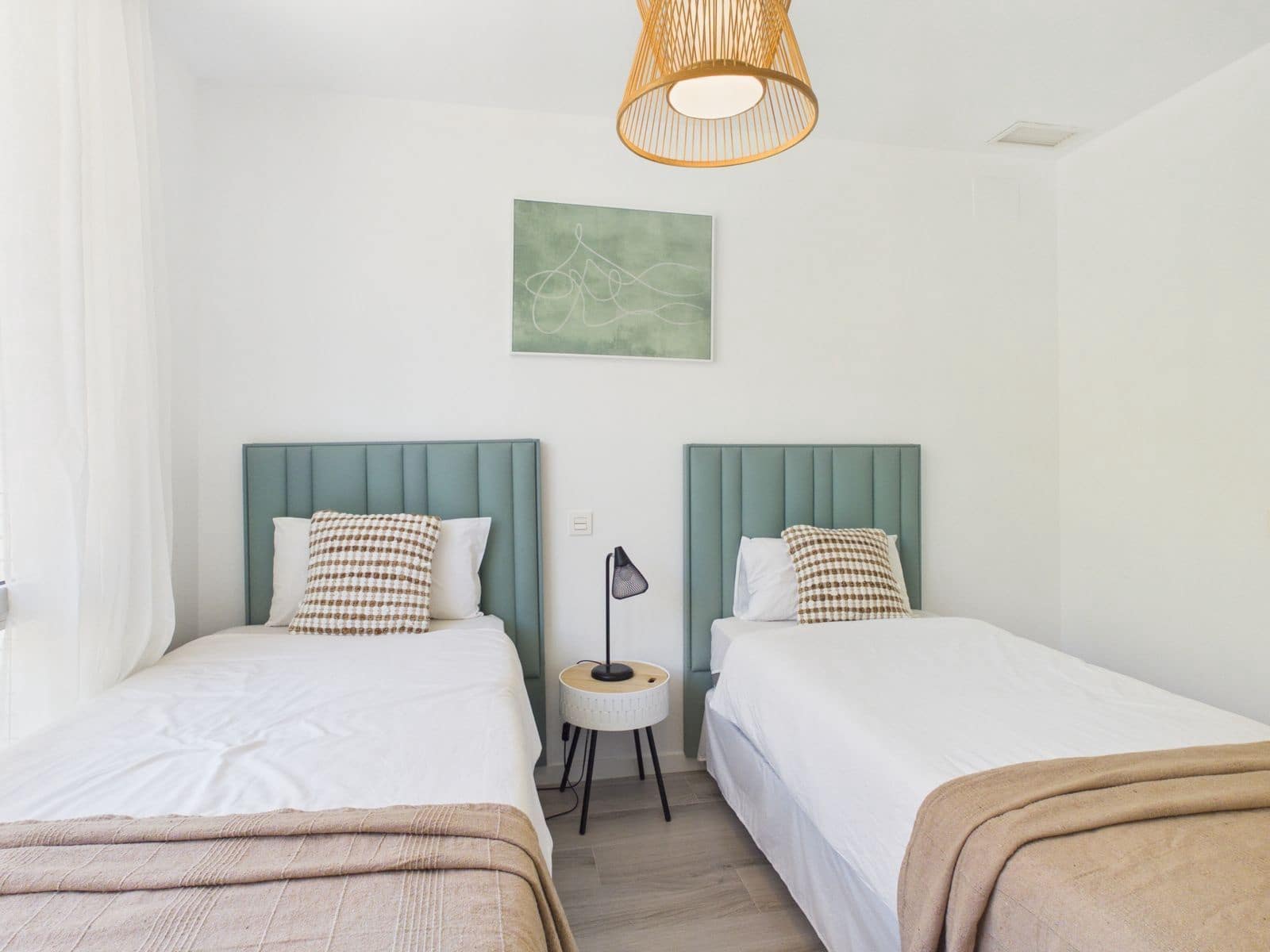 3 quarto Moradia Geminada para venda em Cancelada - 695 000 € (Ref: 9894645)